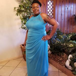 Meet your Posher, Kasundra